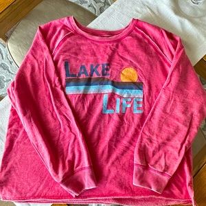 Lake life sweatshirt - xl